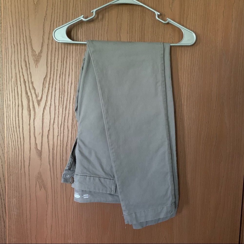 Old Navy Gray Khaki Pants